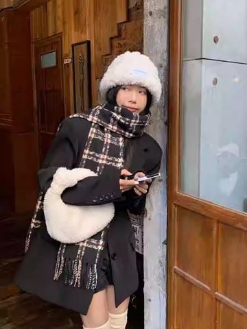 Khăn quàng choàng cổ len Cashmere cao cấp LÀ GU giữ ấm màu trơn pastel phong cách Hàn Quốc đẹp sang trọng - Màu Đen - KCL026
