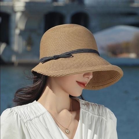 Quà tặng 20/10 cho sếp nữ, vợ, cô giáo, giáo viên nữ, mẹ và bạn gái, người yêu nữ quà tặng Quà tặng 20/10 cho sếp nữ, vợ, cô giáo, giáo viên nữ, mẹ và bạn gái, người yêu nữ quà tặng mũ nón cói đi biển rộng vành tròn đẹp cho nữ LÀGU Khăn Phụ Kiện - NC500
