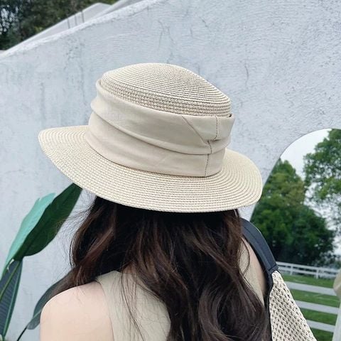 Quà tặng 20/10 cho sếp nữ, vợ, cô giáo, giáo viên nữ, mẹ và bạn gái, người yêu nữ quà tặng Quà tặng 20/10 cho sếp nữ, vợ, cô giáo, giáo viên nữ, mẹ và bạn gái, người yêu nữ quà tặng mũ nón cói đi biển rộng vành tròn đẹp cho nữ LÀGU Khăn Phụ Kiện - NC517