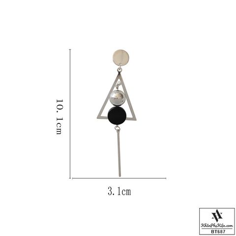 Bông Tai Form Lớn Tam Giác Nút Tròn Đen Màu Bạc - Mã BT687
