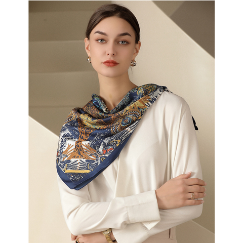Quà tặng 20/10 cho sếp nữ, vợ, cô giáo, giáo viên nữ, mẹ và bạn gái, người yêu nữ quà tặng khăn quàng choàng cổ lụa vuông cao cấp cho nữ văn phòng sở đẹp họa tiết cây cỏ màu xanh navy LAGU Khăn Phụ Kiện - K9048