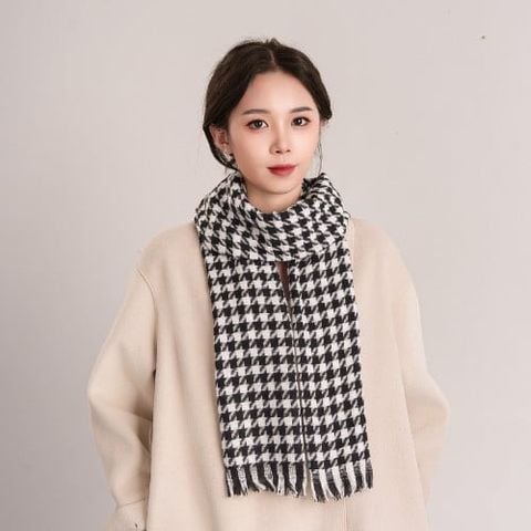 Khăn quàng choàng cổ len Cashmere cao cấp LÀ GU giữ ấm màu trơn pastel phong cách Hàn Quốc đẹp sang trọng - Màu Đen - KCL007