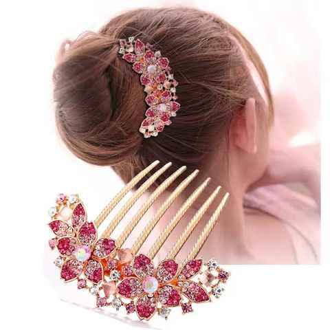 Quà tặng 20/11 cho cô giáo, cô giáo chủ nhiệm, giáo viên nữ, cô giáo mầm non, cô giáo tiểu học, cô giáo trung niên ý nghĩa ngày nhà giáo Việt Nam quà tặng Kẹp (Cặp) Tóc Cao Cấp - Ghim Kẹp Tóc Nữ Đẹp Cánh Hoa Đính Đá Màu Hồng - KDD034