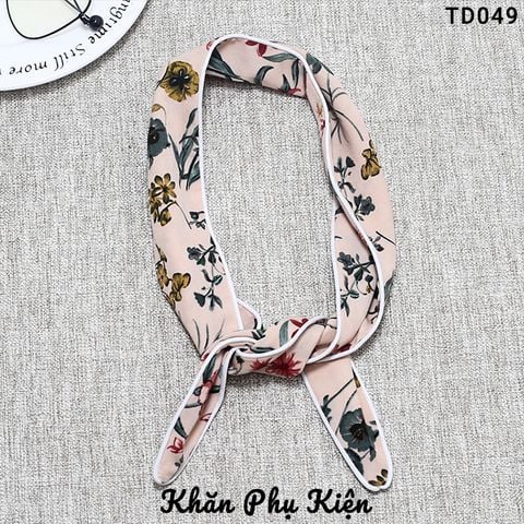 Khăn Turban Màu Kem Họa Tiết Hoa Lá Viền Trắng - Mã TD049