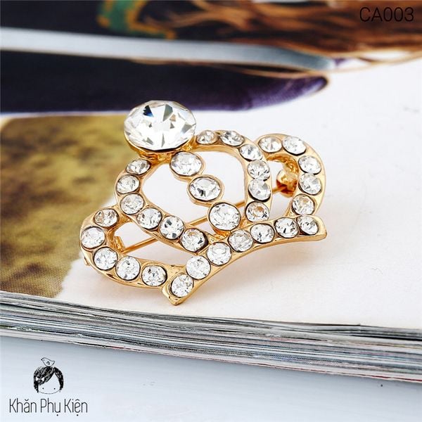 Mua cài áo đẹp ở đâu TP HCM ?