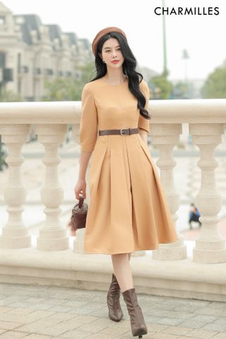 Đầm xếp ly tay lỡ