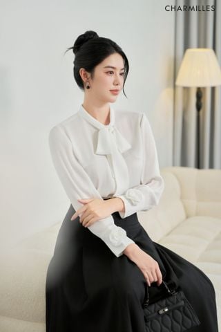 Áo SM cách điệu phối hoa