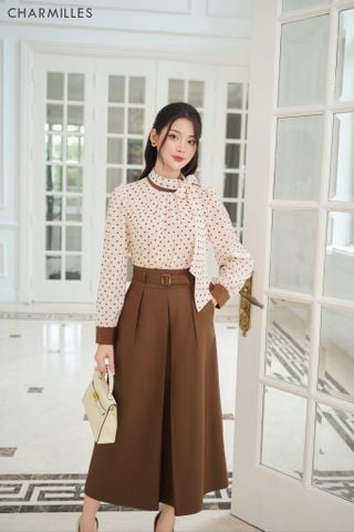 Chân váy đai diễu chỉ