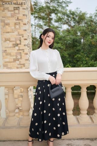 Chân váy chấm bi xếp ly