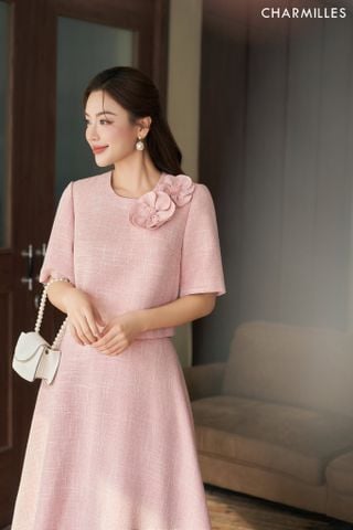 Áo phối hoa vai