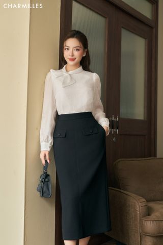 Chân váy 2 nắp túi, xẻ sau