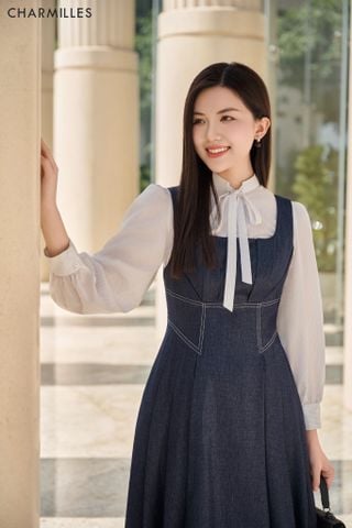 Áo kẻ sọc phối nơ cổ