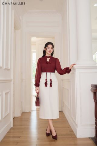 Chân váy 2 nắp túi, xẻ sau