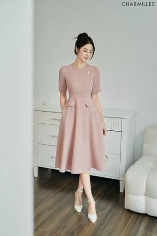 Đầm tiểu thư phối túi nắp giả