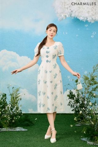 Đầm ren thêu hoa