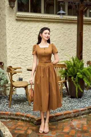 Đầm cổ vuông khuy bọc