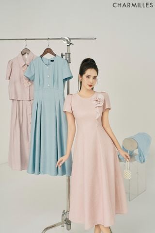 Đầm dáng xòe hoa xoắn ngực