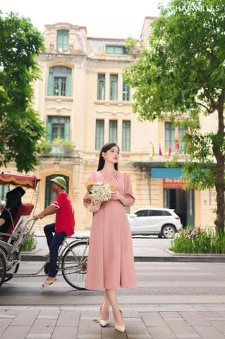 Đầm tiểu thư phối ngọc