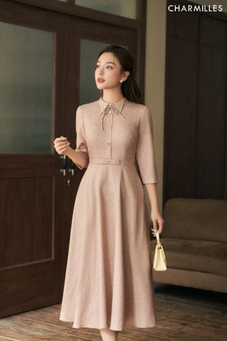 Đầm phối nơ cổ