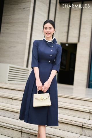 Đầm phối nơ cổ