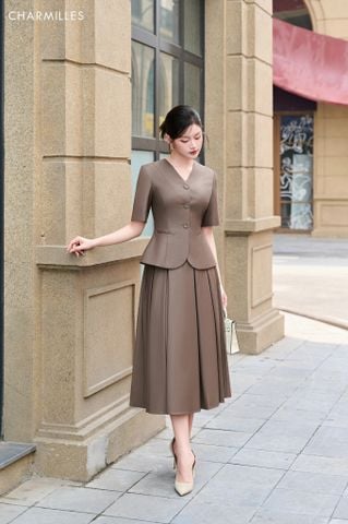 Chân váy ly úp dáng xòe