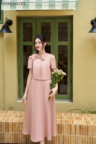 Áo đính nơ cổ