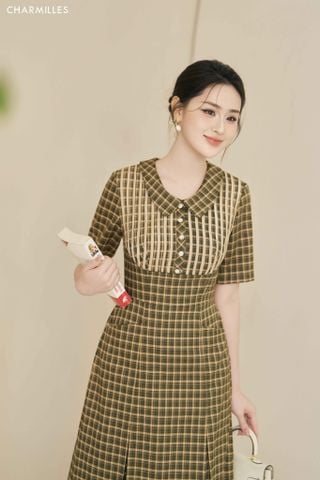 Đầm kẻ caro phối khuy