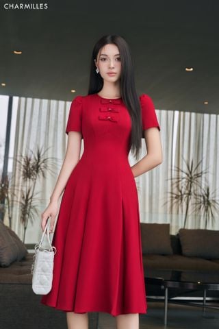 Đầm đính nơ ngực