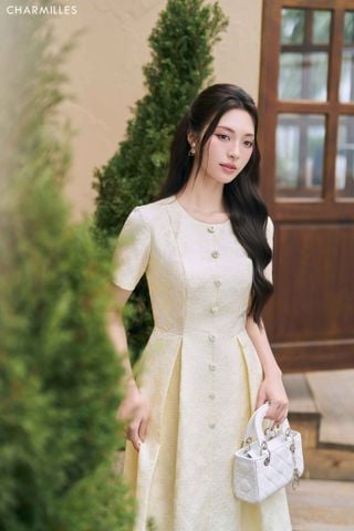 Đầm phối khuy bọc cườm