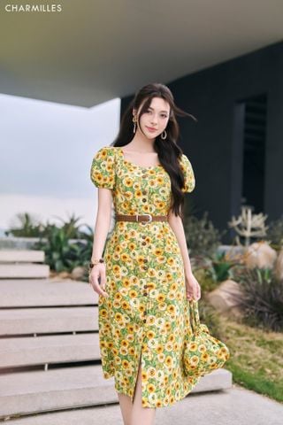 Đầm hoa phối khuy mộc