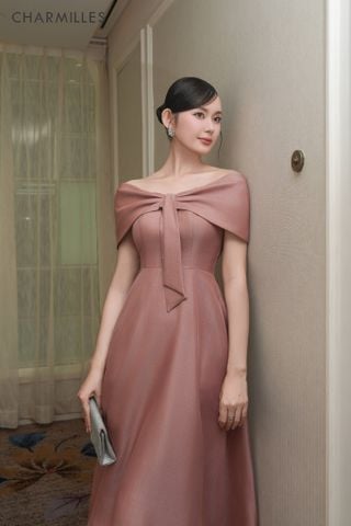 Đầm tay chờm nơ ngực