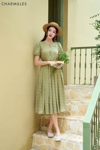 Đầm caro phối khuy bọc