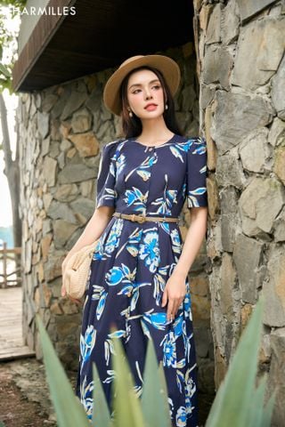 Đầm hoa cổ tròn phối đai lưng