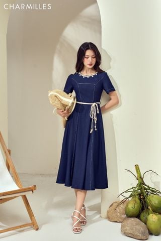 Đầm phối viền cổ