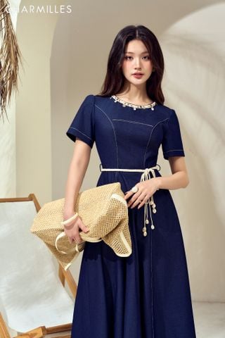 Đầm phối viền cổ