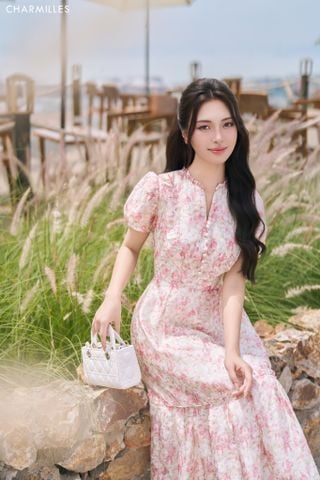 Đầm hoa tay bồng