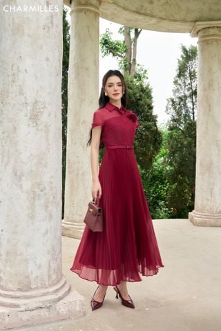 Đầm tay chờm vạt xếp ly