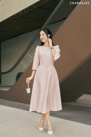 Đầm dáng xoè đai khuy bấm