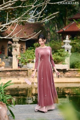 Châu Sa (Quần áo dài)