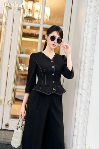 Vest phối đột chỉ cổ V