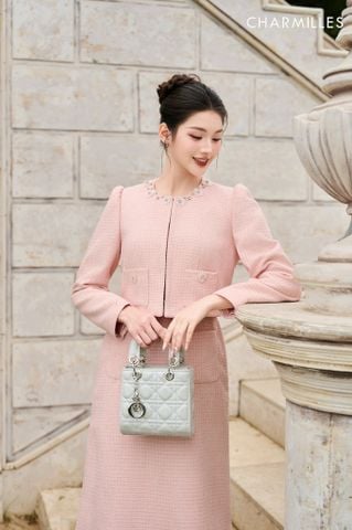 Vest cổ đính hoa