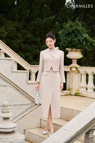 Chân váy sẻ trước