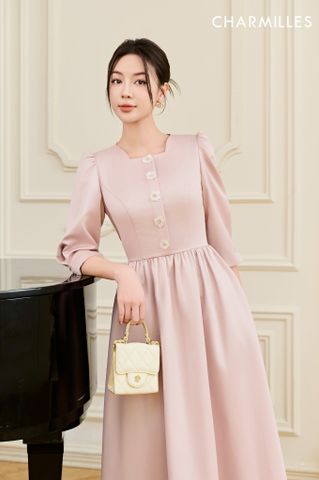 Đầm dáng xòe đính hoa