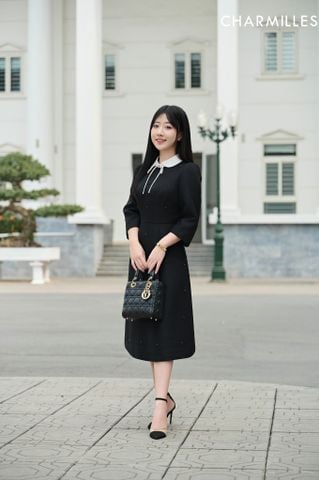 Đầm đính cườm phối nơ cổ