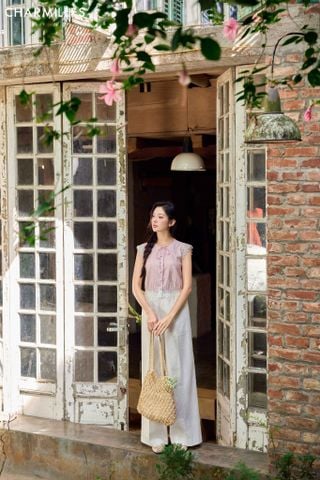 Quần linen đột chỉ