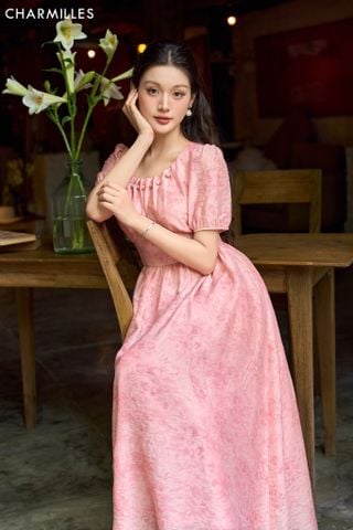 Đầm cổ xâu hạt