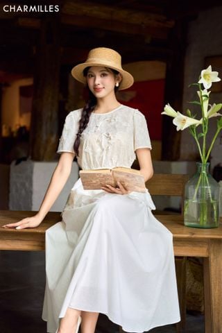 Áo thêu hoa eo chun