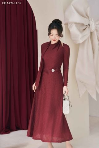 Đầm ren cổ vắt