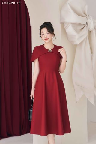 Đầm phủ vai
