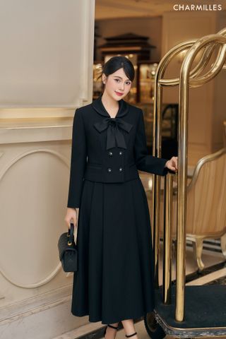 Chân váy mí úp trước